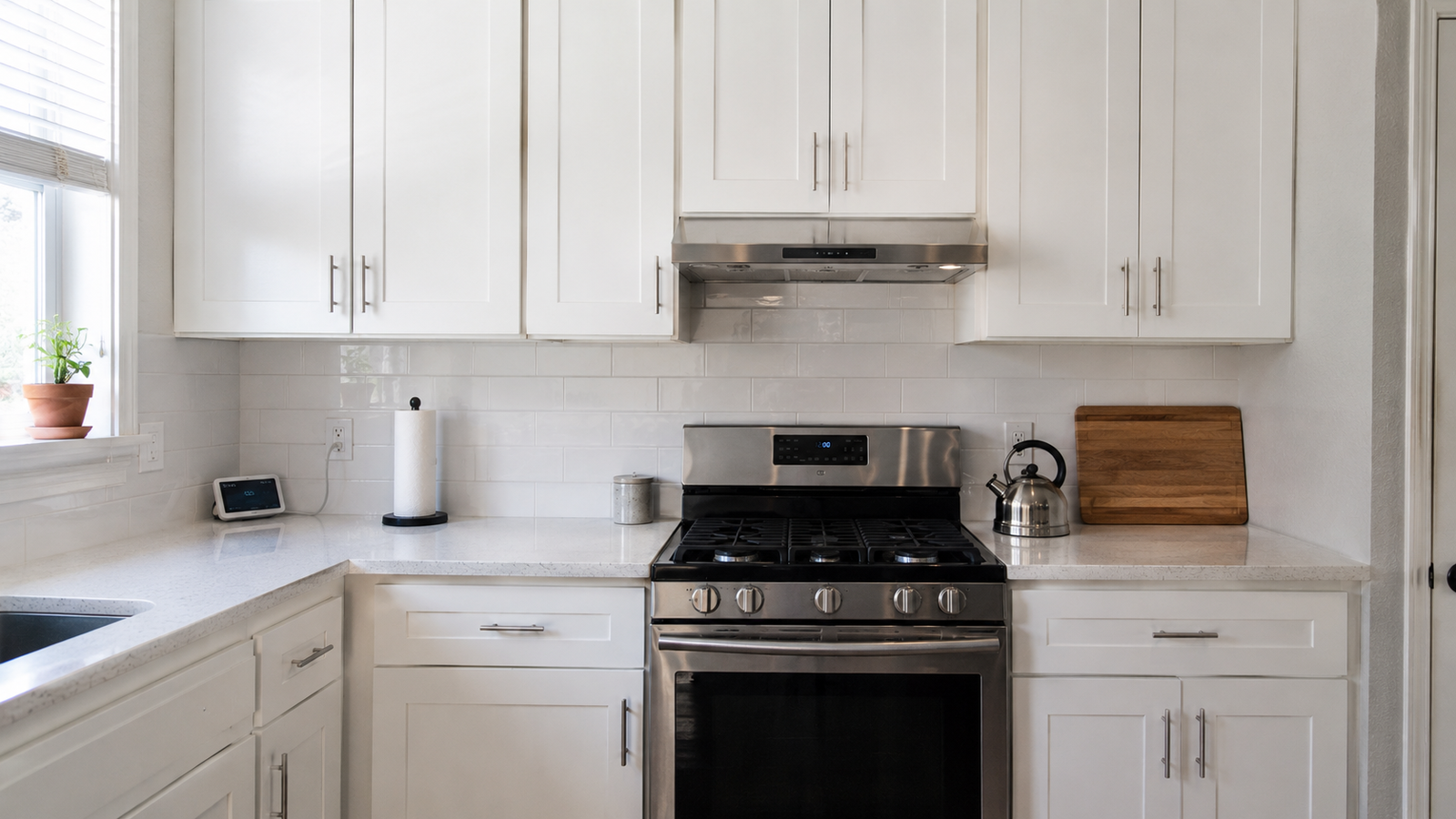 White shaker kitchen remodel in Plano, TX — a realistic $30,000 budget kitchen by UHS Remodeling